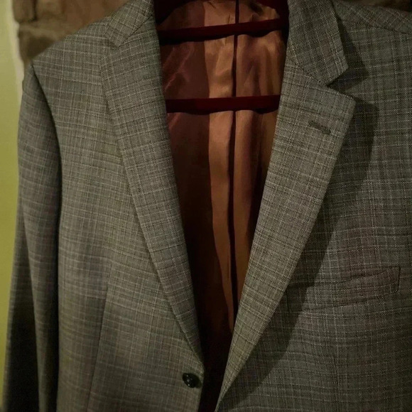 NOT FOR SALE Jos. A. Bank Light Brown Blazer - Picture 4 of 10